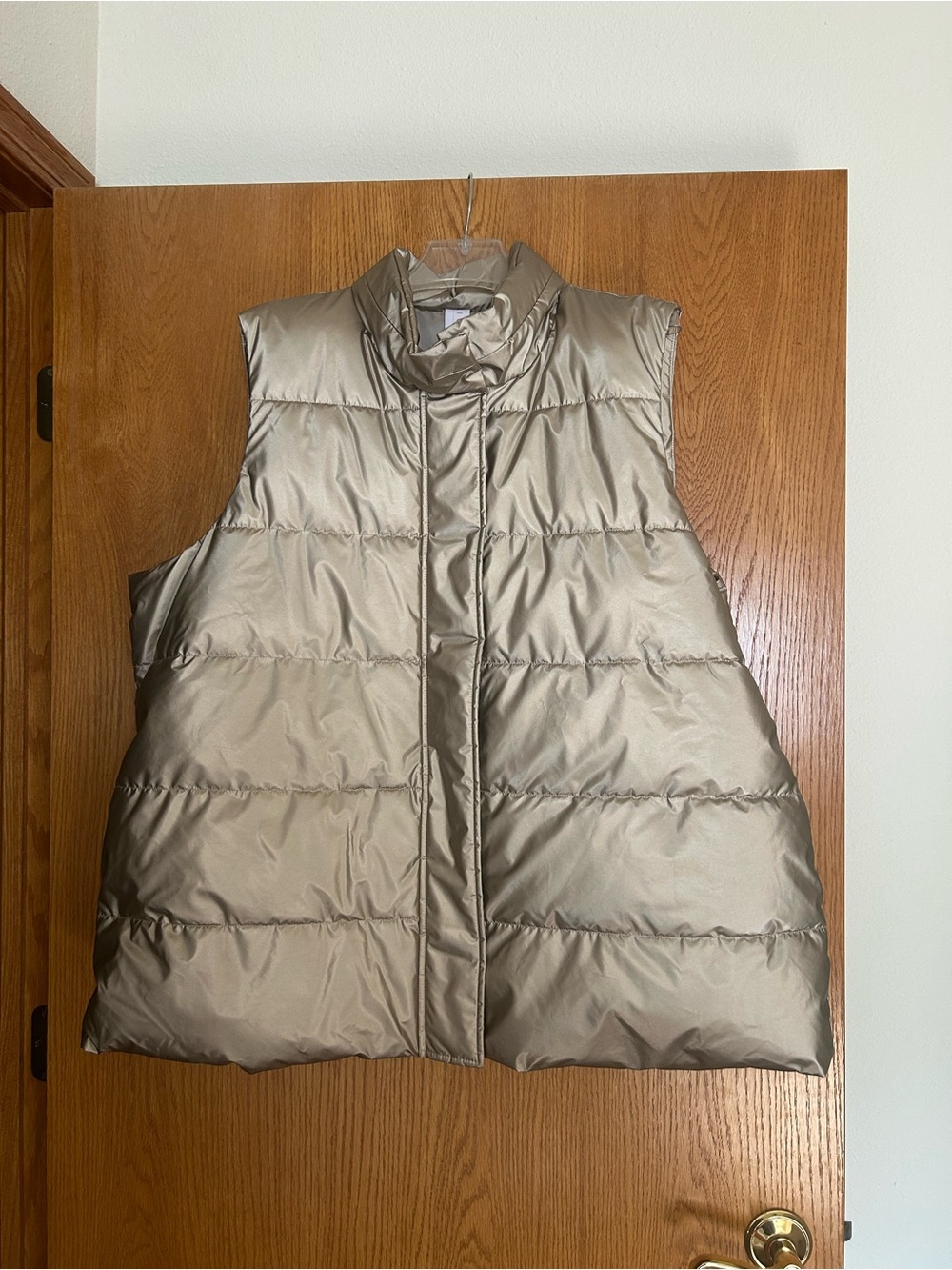 Livi Active Metallic Taupe Quilted Puffer Vest